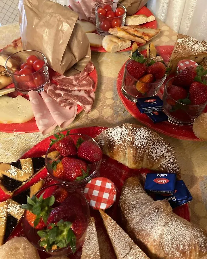 Country house Campo Di Carlo Guest House Sassetta Italy